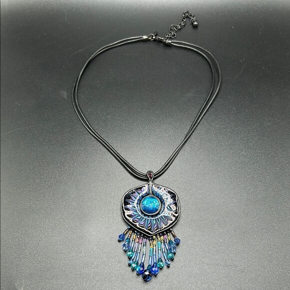Chico’s Black Blue Peacock Kaleidoscope Pendant Necklace Leather Cord - Picture 1 of 5